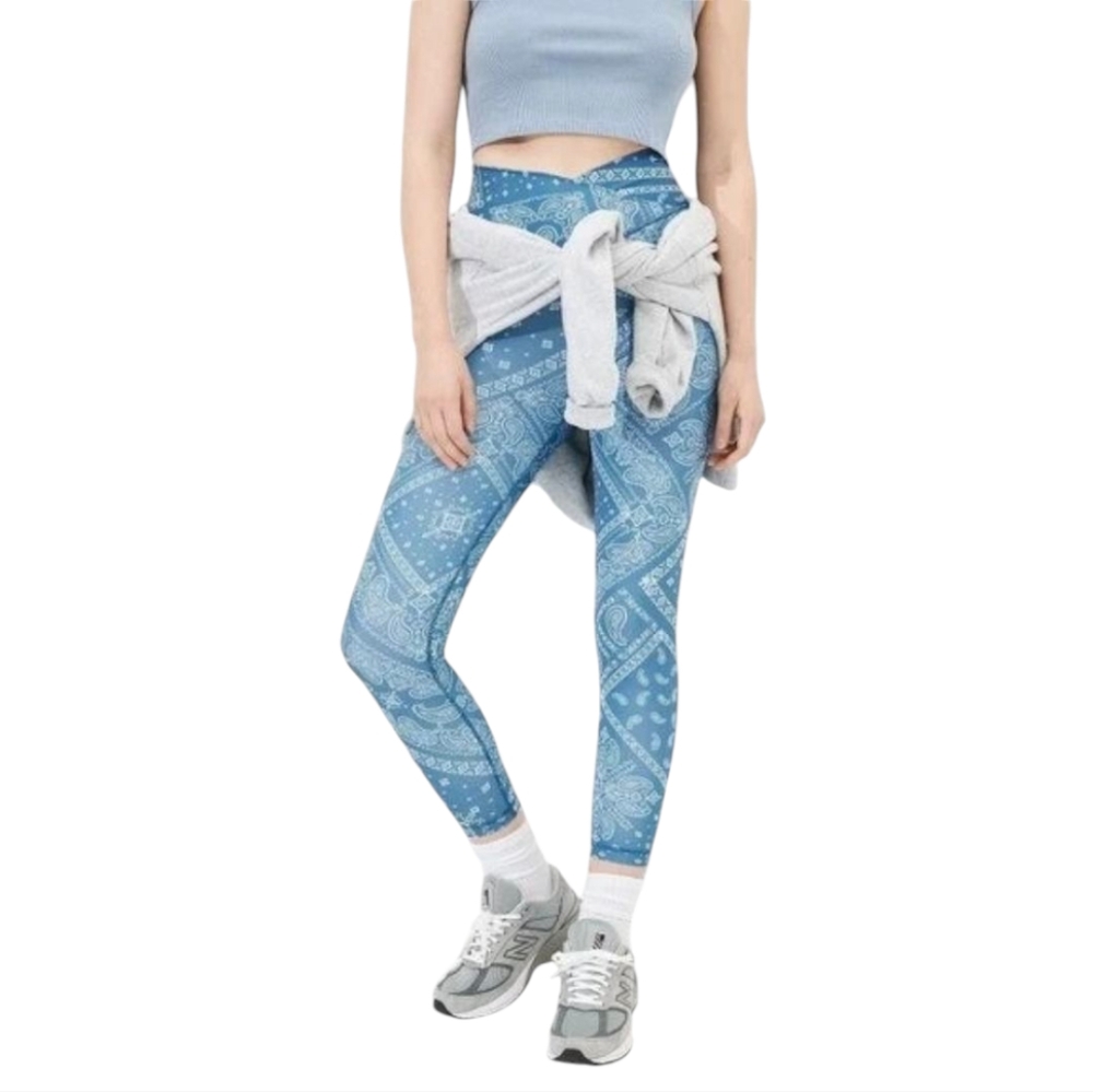 3/$50 AMERICAN EAGLE "The Lightweight Everything Legging" 7/8 length Bandana XS